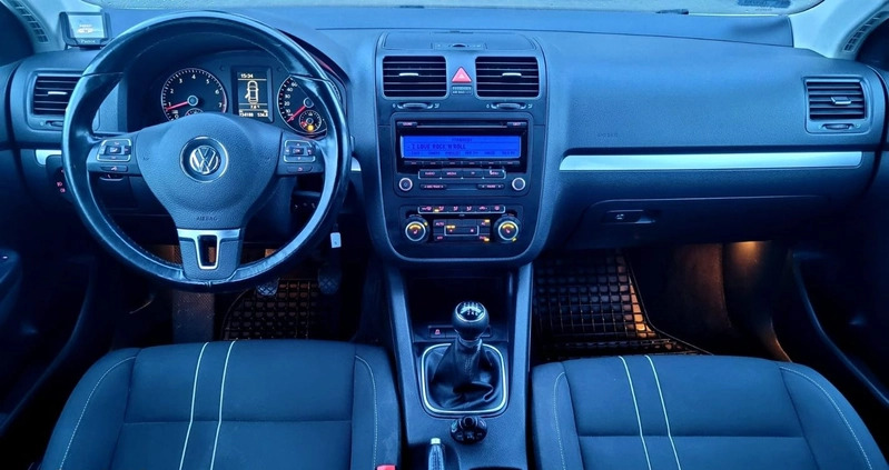 Volkswagen Jetta cena 13900 przebieg: 234000, rok produkcji 2010 z Rzeszów małe 121